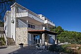 Family pension Stomorska Croatia